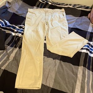 Vans khaki straight leg pants. Great condition. Worn twice. 30” in seam